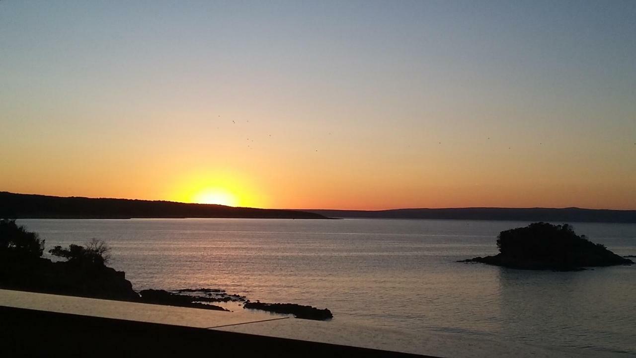 Apartmani Marenda Supetarska Draga Exteriör bild